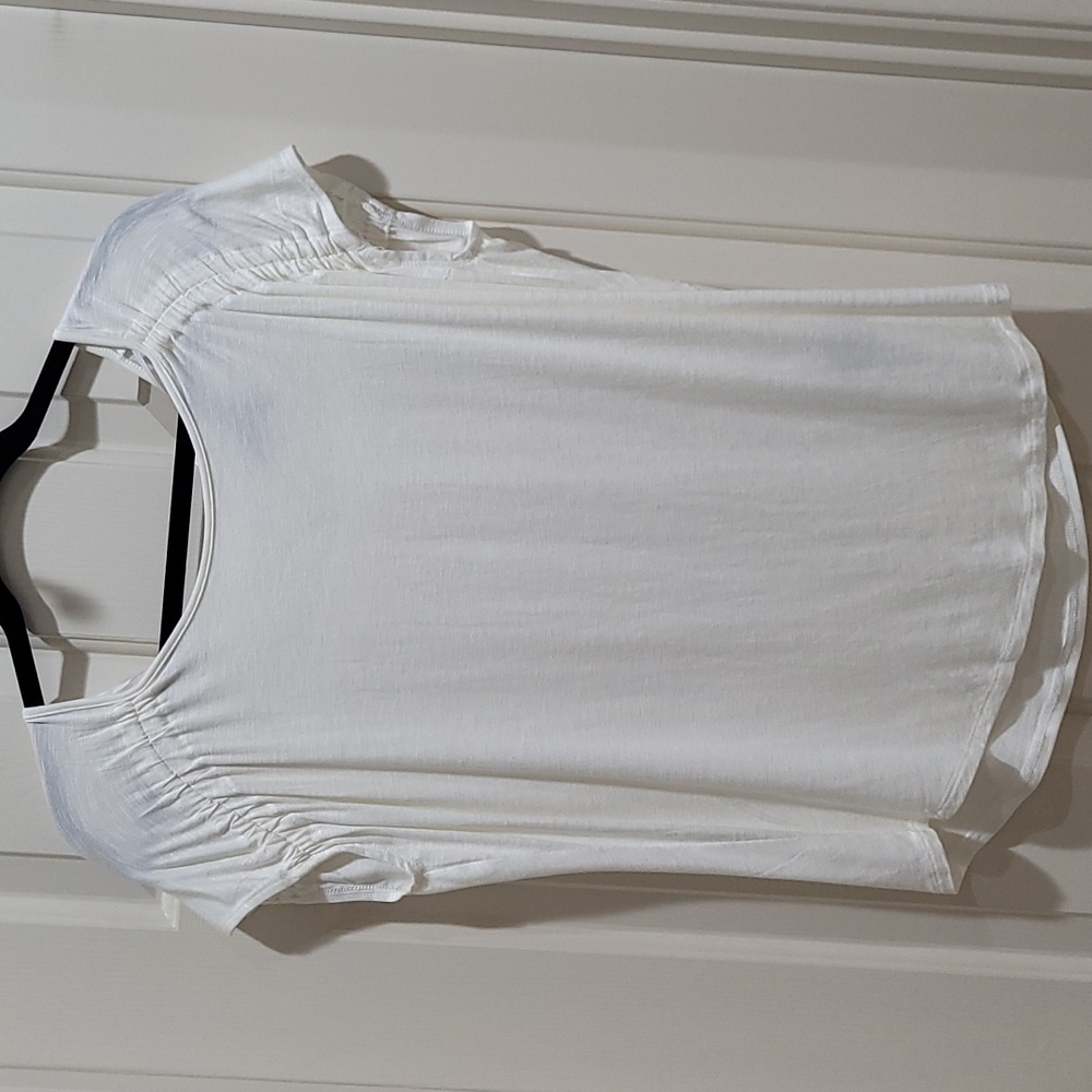 [NWOT] SIMPLY VERA Vera Wang Cream Off White Stretchy Top Shirt Size S